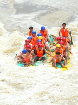 安顺黄果树漂流天气